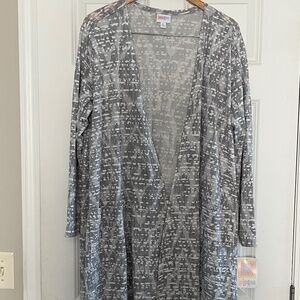 Women’s lightweight cardigan